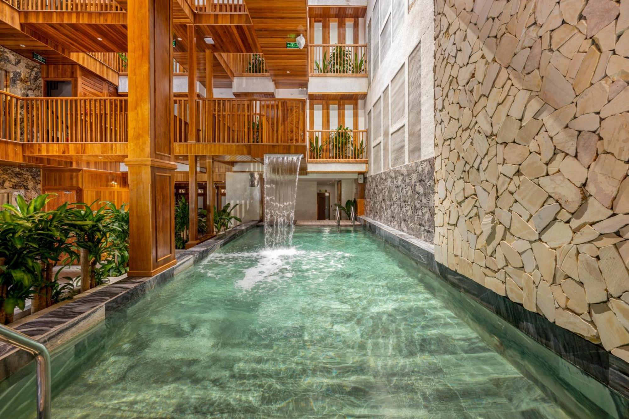 Hotel Mixay Boutique 4*
